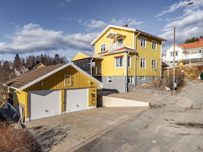 6 rok · 128 m² · Mårdstigen 13