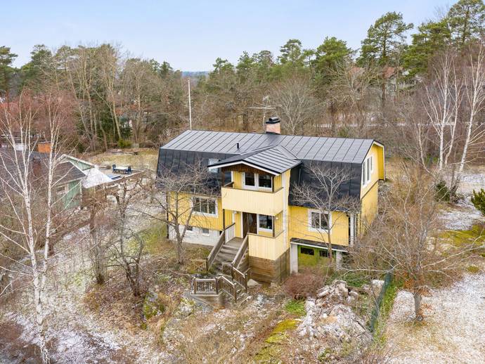 9 rok · 198 m² · Trimvägen 7 - ACCEPTERAT PRIS