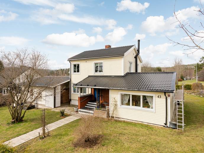 6 rok · 135 m² · Enetsvägen 43
