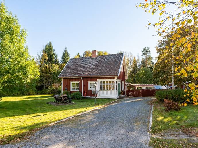 4 rok · 74 m² · Bruksvägen 38