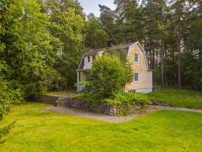 3 rok · 90 m² · Ågårdsvägen 7
