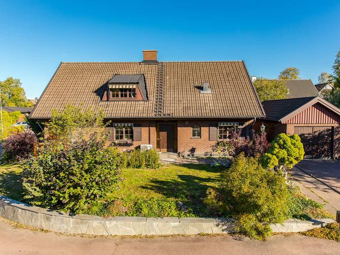 5 rok · 165 m² · Tömvägen 6