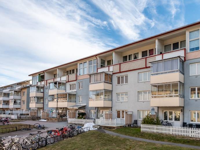 2,5 rok · 74 m² · Benvägen 25