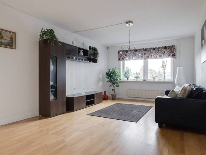 3 rok · 77 m² · Kopparvägen 55