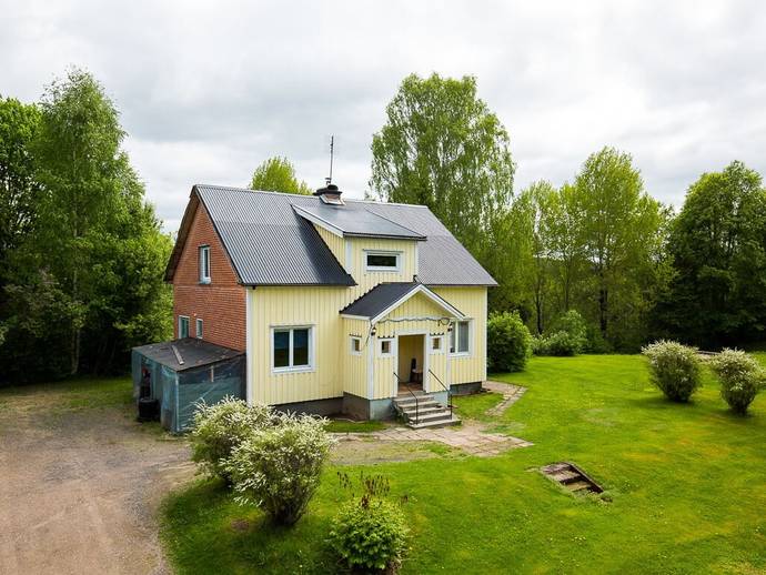 7 rok · 148 m² · Mossängsvägen 44