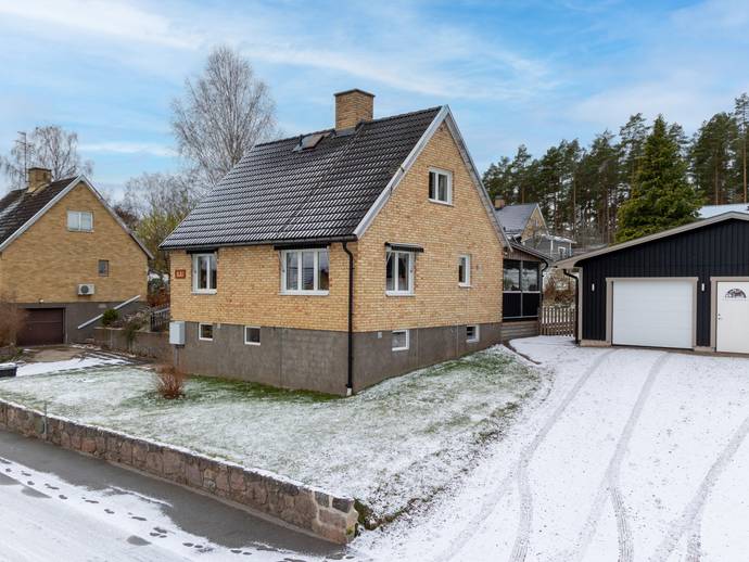 6 rok · 97 m² · Klintgatan 7