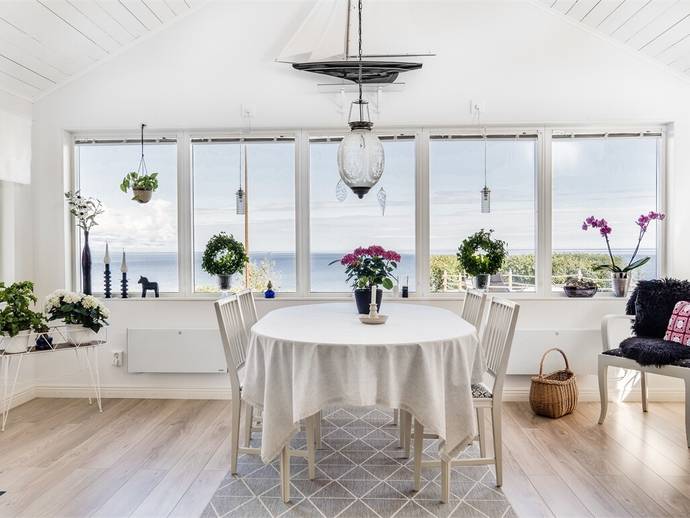 2 rok · 57 m² · Sandviken 244