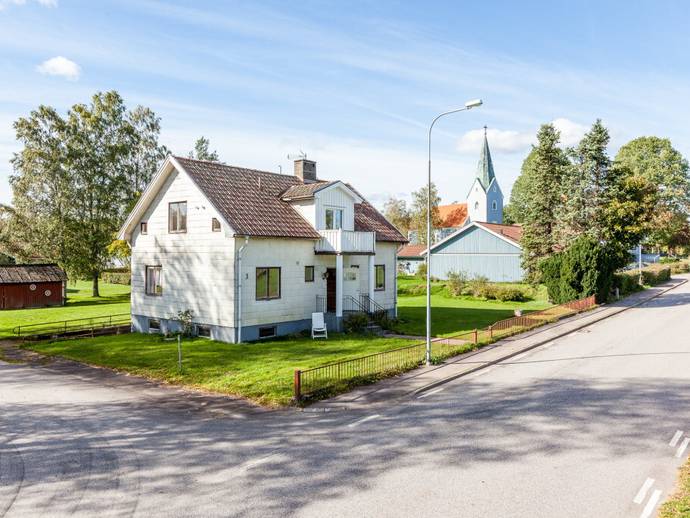 4 rok · 120 m² · Kyrkvägen 3