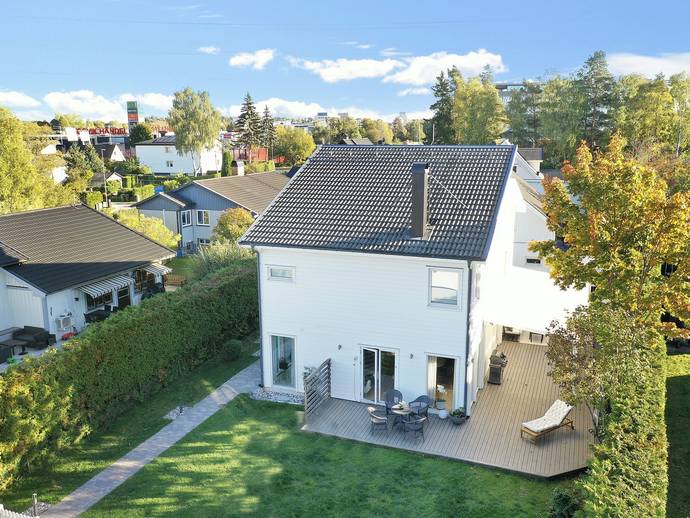 6 rok · 160 m² · Klasrovägen 23B