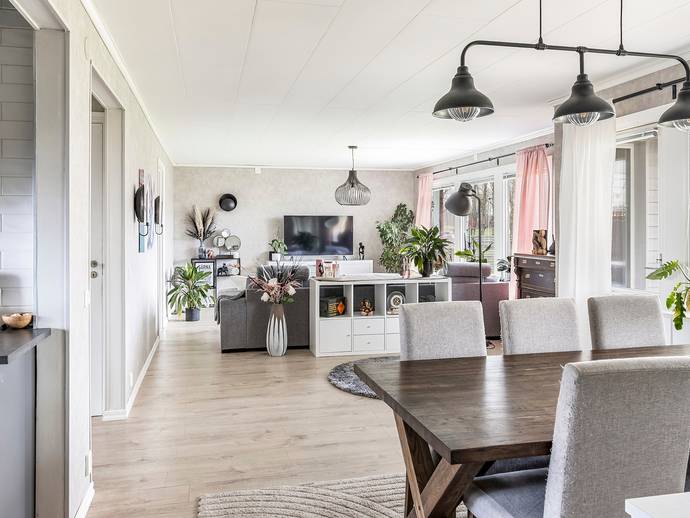 5 rok · 120 m² · Bollgatan 8