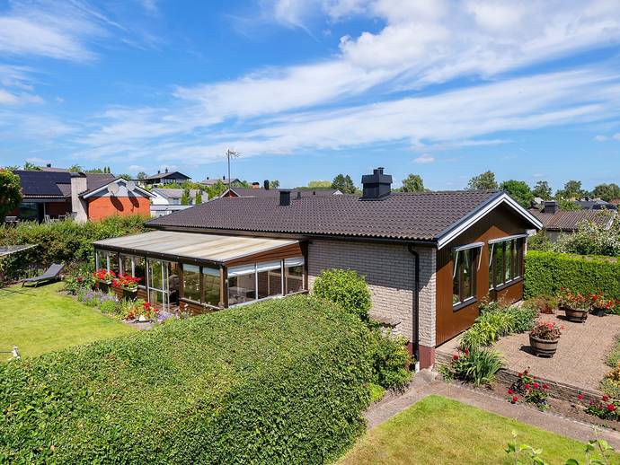 4 rok · 97 m² · Kastanjevägen 1