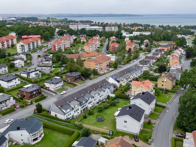 115 m² · Wilhelm Thams väg 66