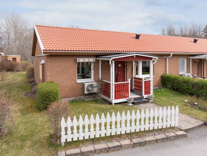 3 rok · 80 m² · Trastsångsvägen 106