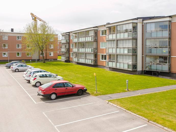 1 rok · 42,5 m² · Majorsallén 66D