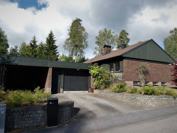 6 rok · 85 m² · Ringvägen 9