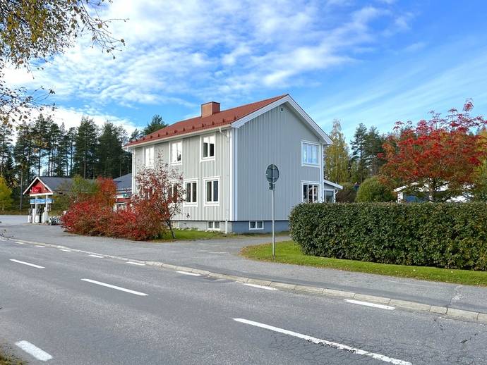 172 m² · Storvägen 37