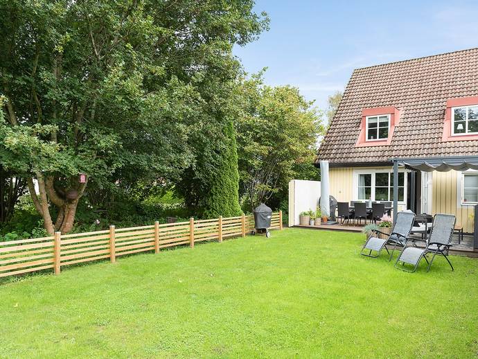 4 rok · 121 m² · Bildhuggarevägen 111