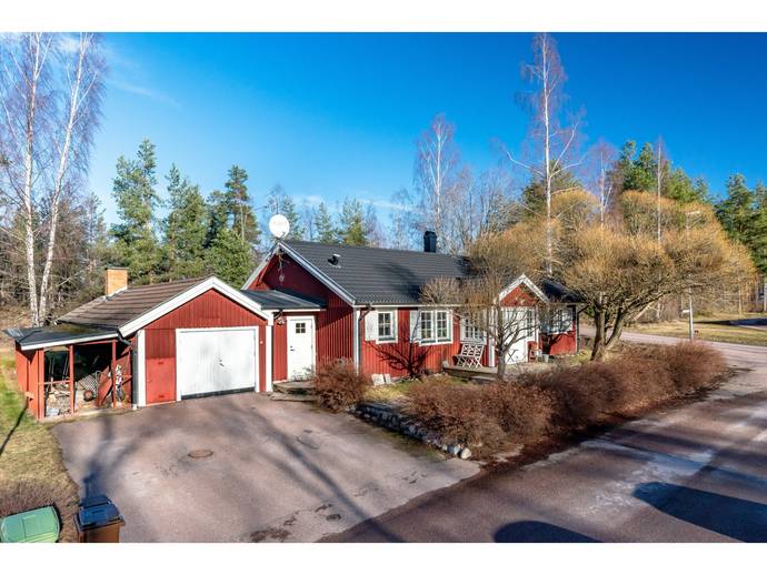 4 rok · 155 m² · Kittvägen 2