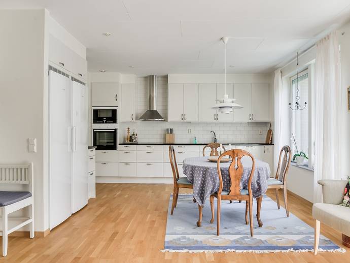 3 rok · 86 m² · Gudruns Väg 8