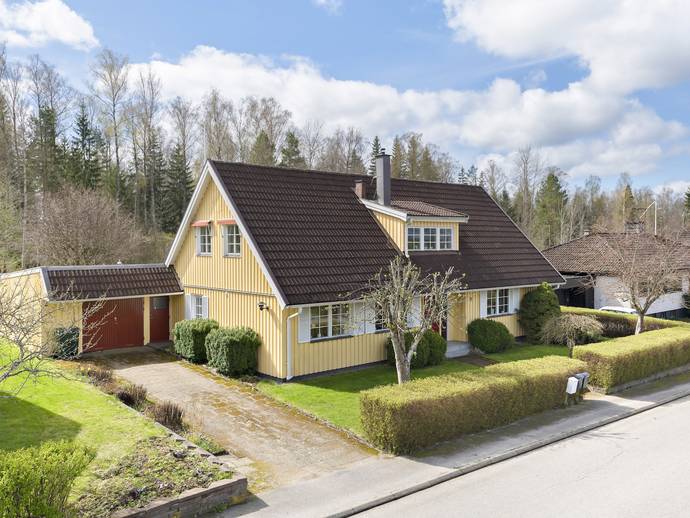 5 rok · 167 m² · Hasselvägen 18