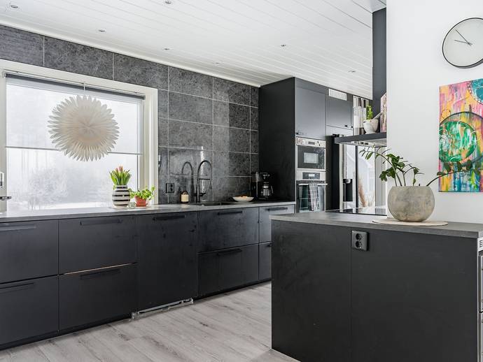 4 rok · 93 m² · Skogsvägen 6