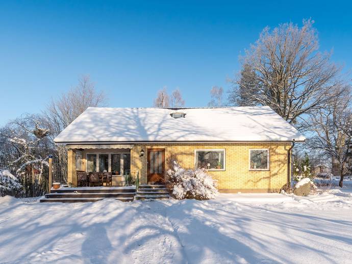 5 rok · 123 m² · Eknäsvägen 2