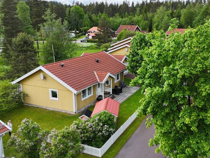 4 rok · 103 m² · Stålmyrgattu 3