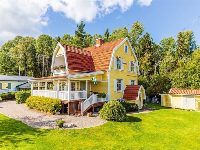 5 rok · 156 m² · Brehmervägen 4