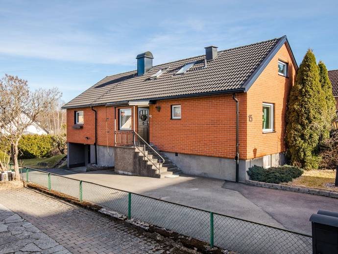 7 rok · 103 m² · Snickaregatan 15