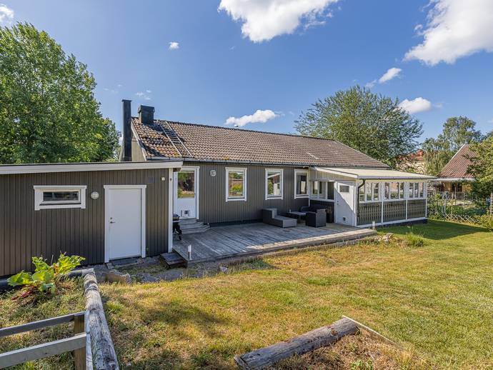 3 rok · 103 m² · Axsjövägen 9