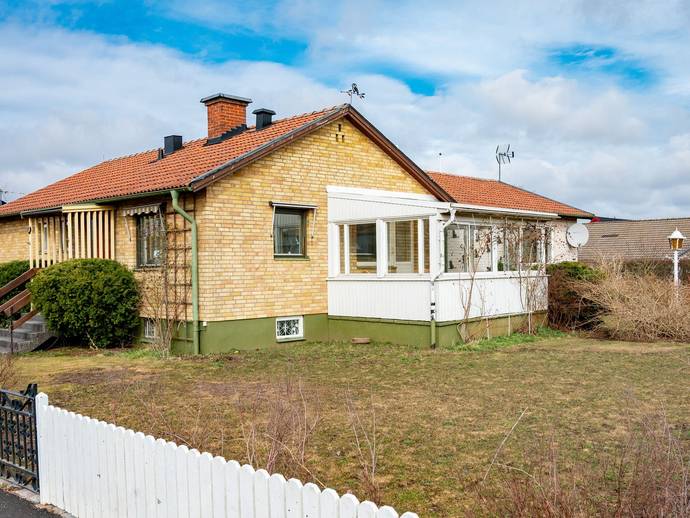 5 rok · 110 m² · Högfalevägen 8