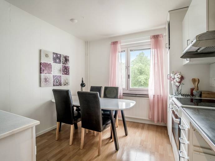 1 rok · 44,8 m² · Fristadsgatan 8C