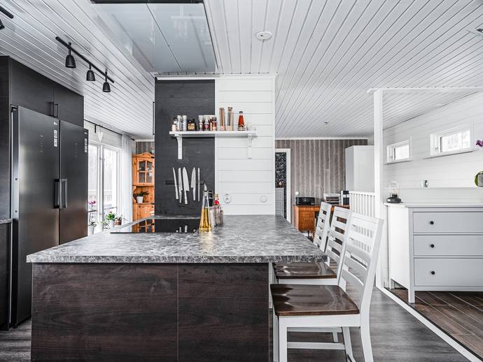 5 rok · 100 m² · Kårsta 145
