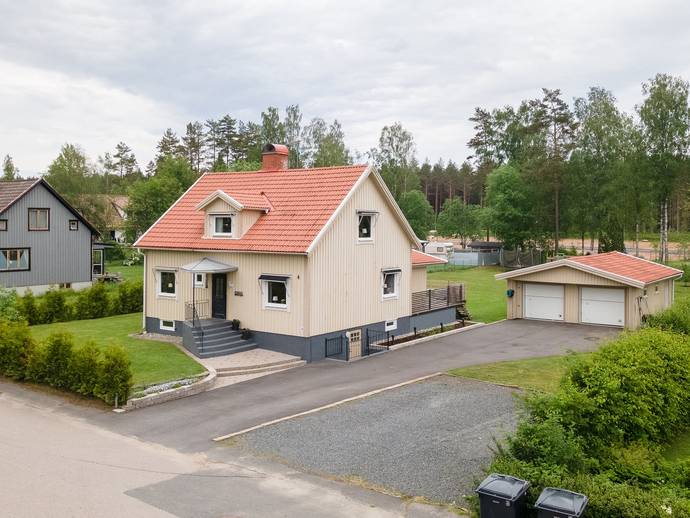 136 m² · Lillholmsvägen 4
