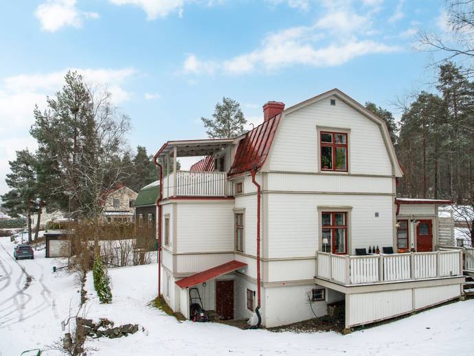 6 rok · 150 m² · Dalavägen 11
