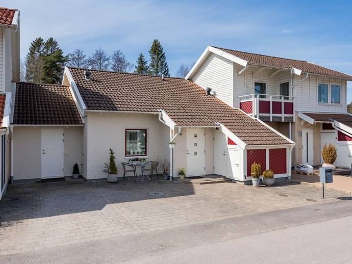3 rok · 80 m² · Brommagatan 2A