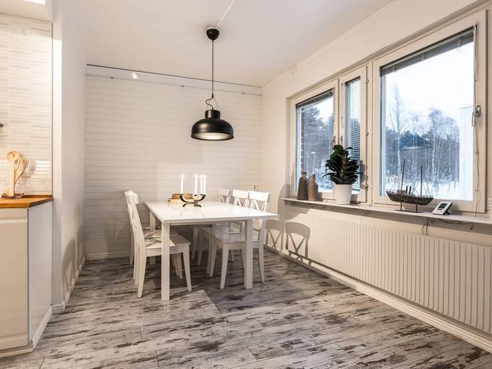 3 rok · 82,5 m² · Burströmsvägen 112