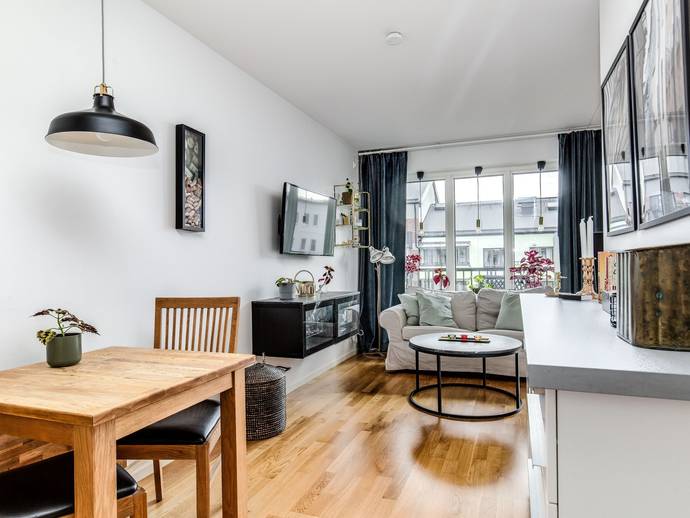 1,5 rok · 34 m² · Lackerargränd 12