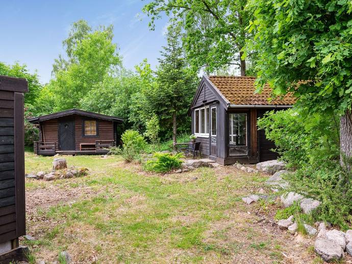 2 rok · 32 m² · Furuvägen 4