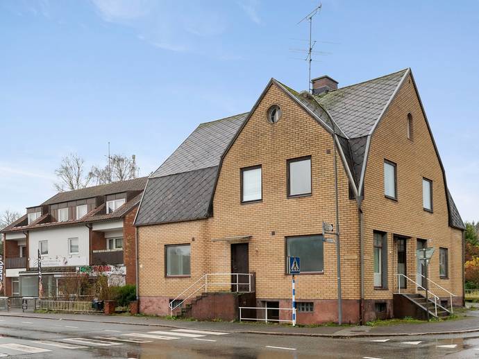 8 rok · 180 m² · Storgatan 37A