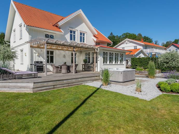 7 rok · 198 m² · Tryvägen 22