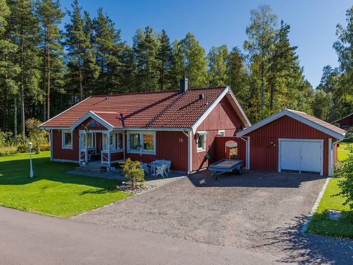 5 rok · 127 m² · Pikvägen 14