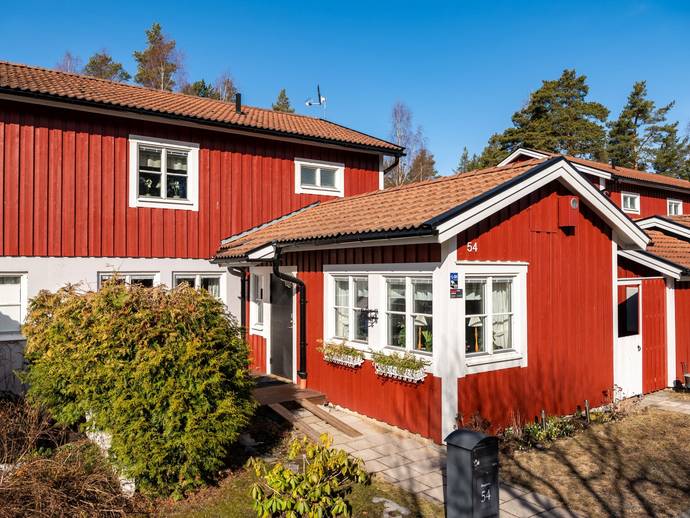 4 rok · 119,5 m² · Knektslättsvägen 54