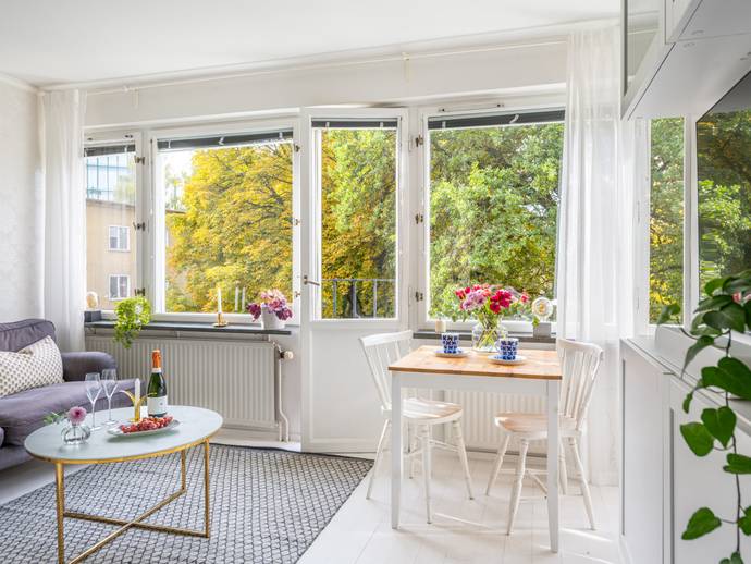 1 rok · 25 m² · Olof af Acrels väg 5