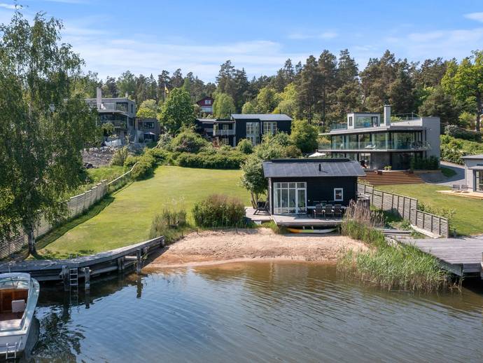 8 rok · 176 m² · Svavelsövägen 35B