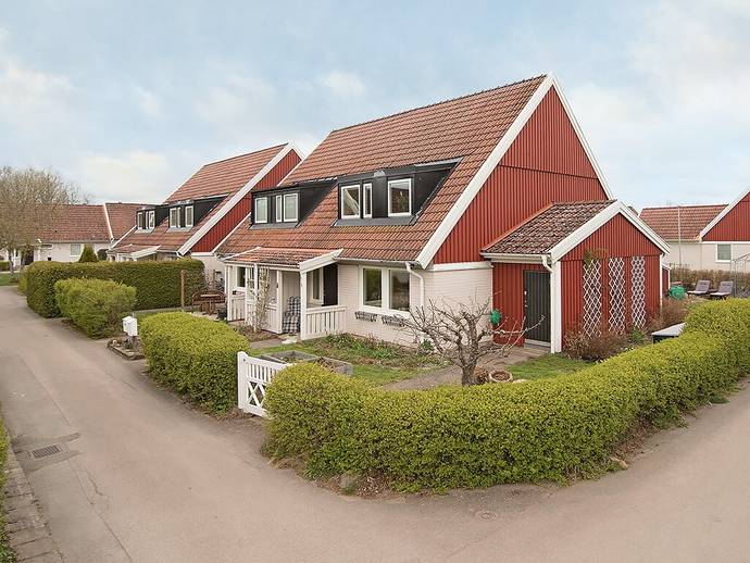 4 rok · 111 m² · Högbygatan 16