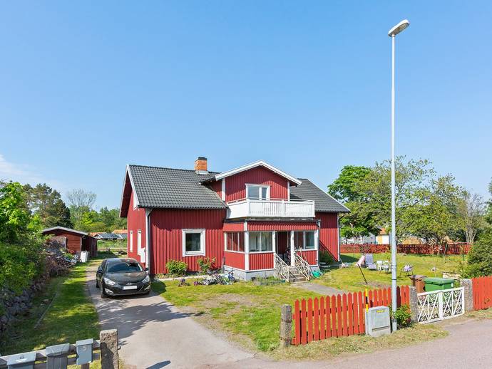 6 rok · 175 m² · Kaggetorpsvägen 6