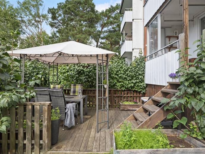 2 rok · 64 m² · Hugingatan 32