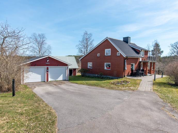 4 rok · 91 m² · Uljebergsvägen 5