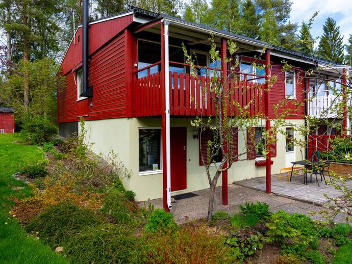 6 rok · 86 m² · Serenadvägen 11